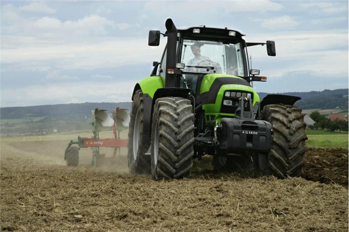 Deutz Fahr Agrotron M Dcr Technische Daten Des Allradtraktors