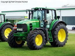 Allrad-Traktoren John Deere 7530 E Premium