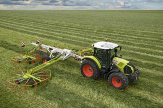 Allrad-Traktoren Claas Arion 520