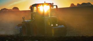 Allrad-Traktoren Claas Xerion 2500