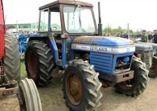 Allrad-Traktoren Leyland 462
