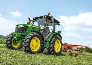 Allrad-Traktoren John Deere 5075E