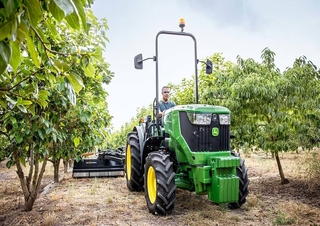Allrad-Traktoren John Deere 5090GL
