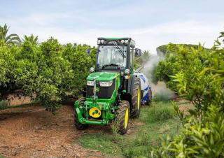 Allrad-Traktoren John Deere 5115GN