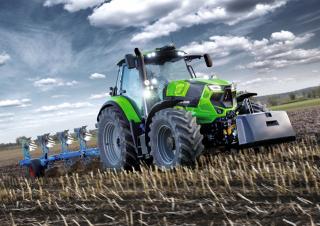 Allrad-Traktoren DEUTZ-FAHR 6215 Agrotron
