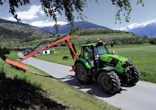 Allrad-Traktoren DEUTZ-FAHR 6215 Agrotron