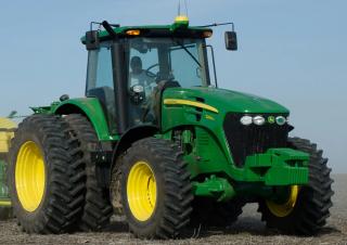 Allrad-Traktoren John Deere 7200J