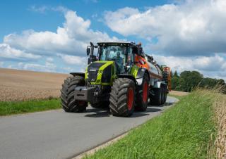 Allrad-Traktoren Claas Axion 920