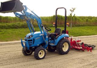 Allrad-Traktoren LS J23 HST