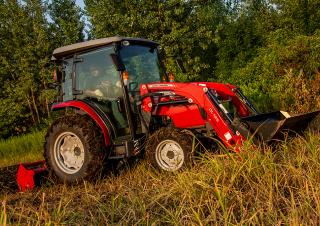 Allrad-Traktoren Massey Ferguson MF 1765 M