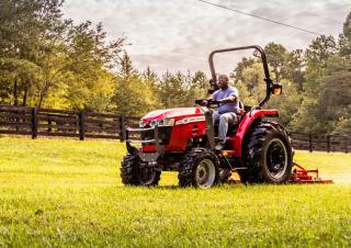 Allrad-Traktoren Massey Ferguson MF 1840 M