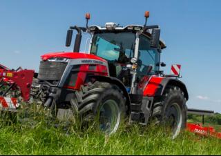 Allrad-Traktoren Massey Ferguson MF 8S.205