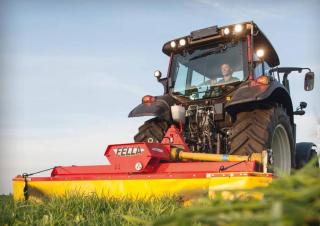 Allrad-Traktoren Valtra N 103
