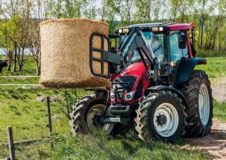 Allrad-Traktoren Valtra N 123