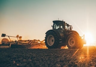 Allrad-Traktoren Valtra N134A