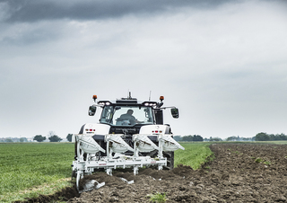 Allrad-Traktoren Valtra S374 SmartTouch 
