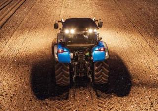 Allrad-Traktoren Valtra T 183