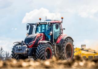Allrad-Traktoren Valtra T214V SmartTouch