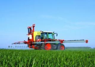 Anbau-Feldspritzen Kverneland iXter B18 iXflow-E