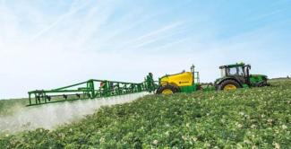 Anhänge-Feldspritzen John Deere M732