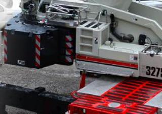 AT-Krane Link-Belt ATC-3275