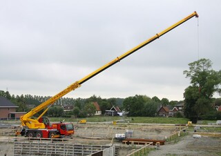 AT-Krane Liebherr LTM 1050-3.1 
