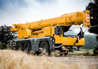AT-Krane Liebherr LTM 1055-3.2 