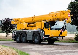AT-Krane Liebherr LTM 1055-3.2 