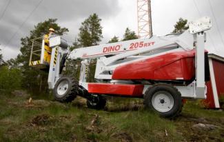 Gelenk Arbeitsbühnen Gelenkarbeitsbühnen auf Rädern Dino Lift Rhino 205 RXT