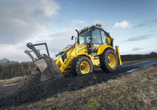Baggerlader New Holland B100C TC