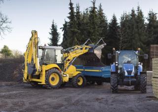 Baggerlader New Holland B110C TC