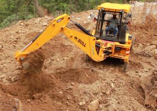 Baggerlader Bull HD96 4WD