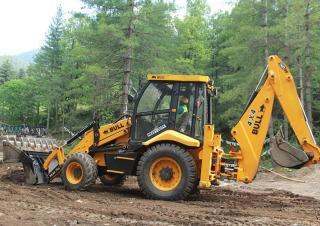 Baggerlader Bull HD96 4WD