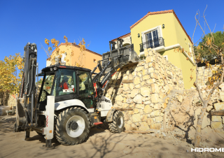 Baggerlader Hidromek HMK 102 B Alpha
