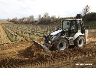 Baggerlader Hidromek HMK 102 S Alpha