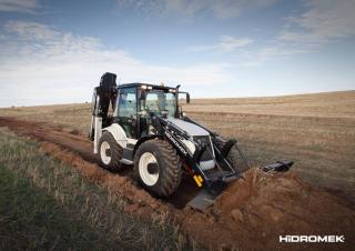Baggerlader Hidromek HMK 102 S Alpha