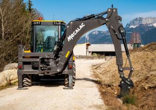 Baggerlader Mecalac TLB990