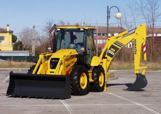 Baggerlader Komatsu WB93S-5 