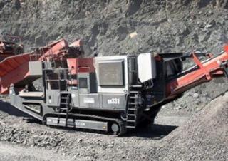Bauschutt-Recyclinganlagen Sandvik QH 331