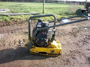 Rüttelplatten Rüttelplatten in einer Richtung Wacker Neuson WP 1030 A