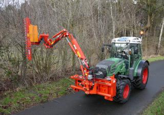 Sommerdienstgeräte Böschungsmäher Dücker DBM 400 TMK 13