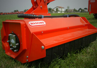 Sommerdienstgeräte Böschungsmäher Maschio Palma 720T
