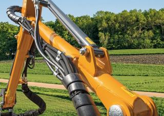 Sommerdienstgeräte Böschungsmäher Ferri T350S