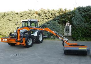 Sommerdienstgeräte Böschungsmäher Ferri TSF600D
