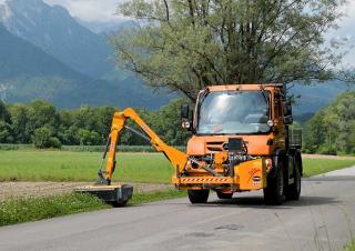 Sommerdienstgeräte Böschungsmäher Ferri TST 50U