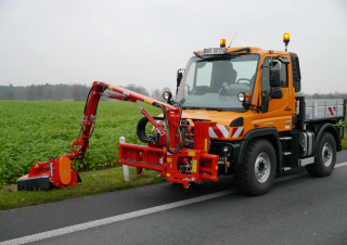 Sommerdienstgeräte Böschungsmäher Dücker UNA 450 GMK 12