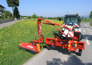 Sommerdienstgeräte Böschungsmäher Dücker UNA 450 GMK 12