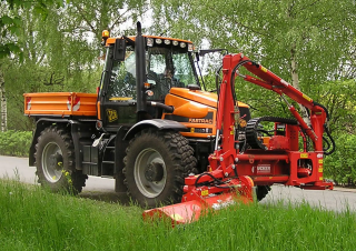 Sommerdienstgeräte Böschungsmäher Dücker UNA 500 VMS 1200