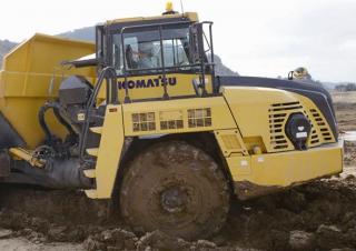 Dumper Komatsu HM300-5E0