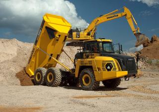 Dumper Komatsu HM300-5E0